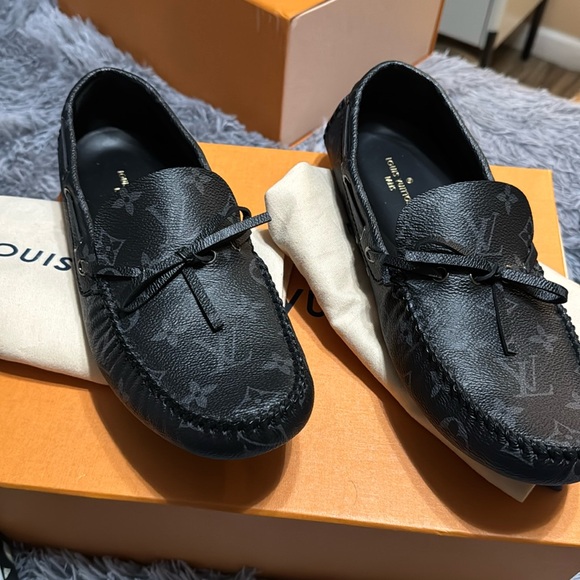 Louis Vuitton loafers - Picture 1 of 7